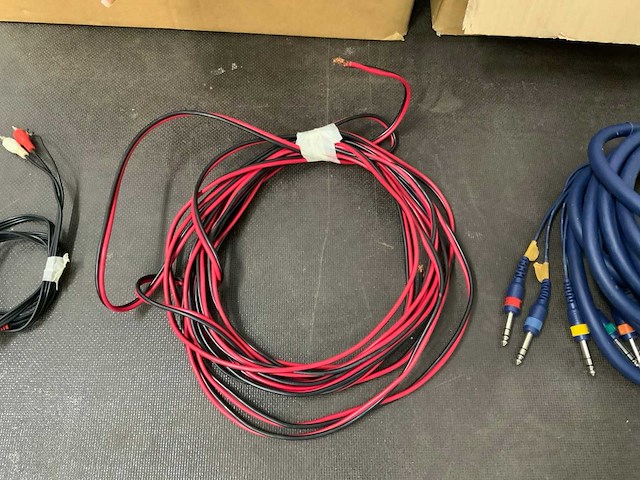 Partij audio kabels - afbeelding 4 van  10