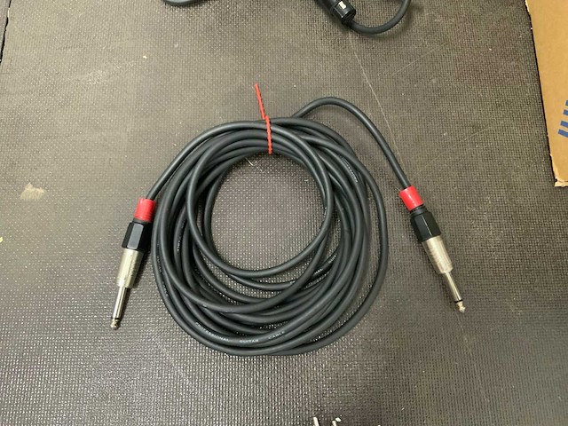 Partij audio kabels - afbeelding 8 van  10