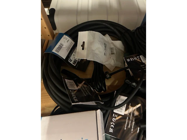 Partij audiokabels en studio-accessoires - afbeelding 8 van  9