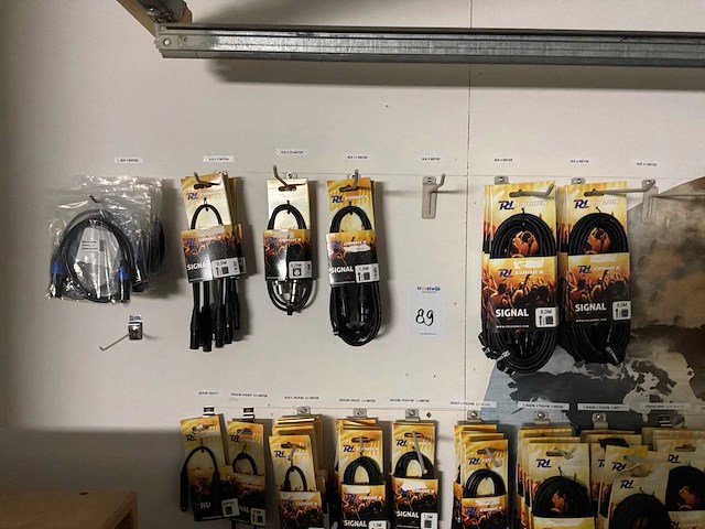 Partij audiokabels - afbeelding 9 van  13