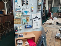 Partij auto accessoires met stelling, micro car - afbeelding 1 van  8