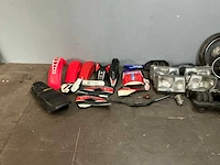 Partij auto en motor onderdelen - afbeelding 3 van  10