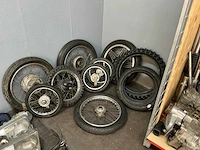 Partij auto en motor onderdelen - afbeelding 9 van  10