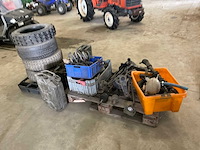 Partij auto materialen - afbeelding 1 van  7