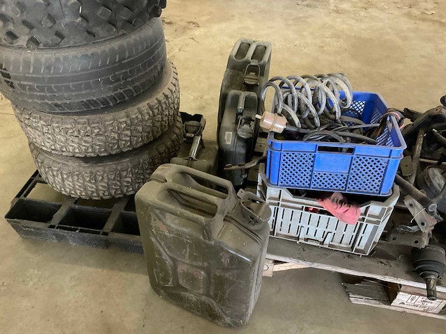 Partij auto materialen - afbeelding 4 van  7