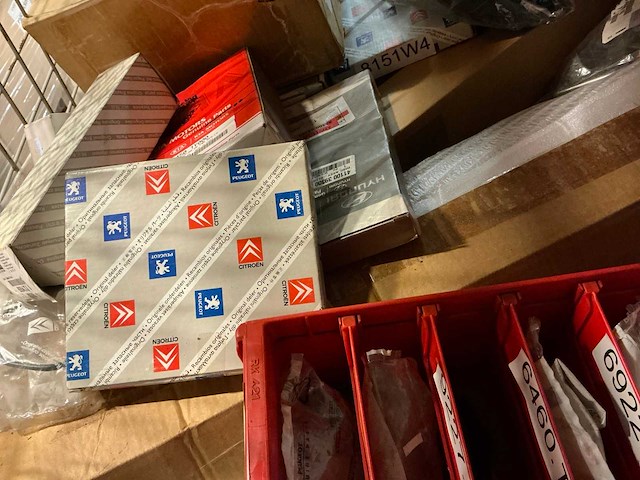 Partij auto onderdelen - afbeelding 4 van  15