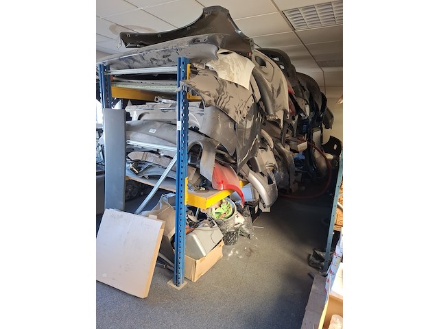 Partij auto onderdelen - afbeelding 1 van  17