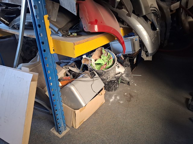 Partij auto onderdelen - afbeelding 17 van  17