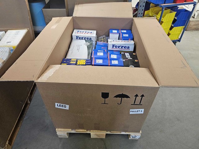 Partij auto onderdelen - afbeelding 1 van  4