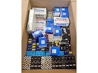 Partij auto onderdelen - afbeelding 4 van  4