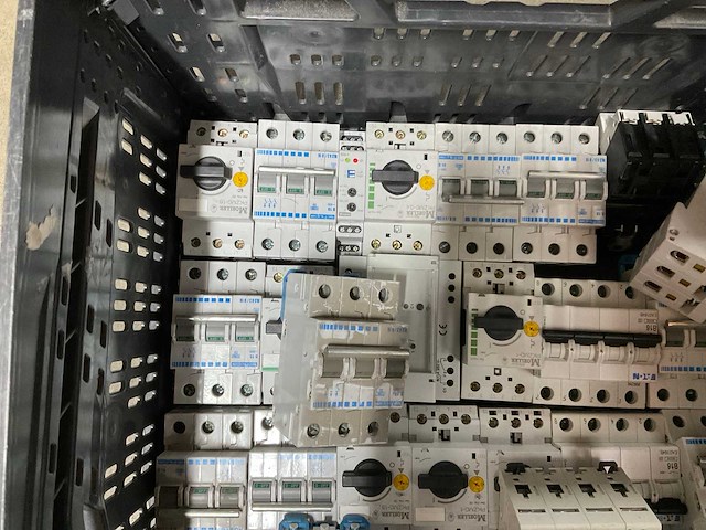 Partij automaten - afbeelding 1 van  1