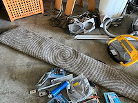 Partij automaterialen, inventaris, led verlichting en toebehoren - afbeelding 12 van  14
