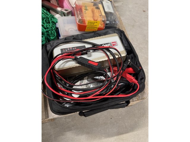 Partij automaterialen - afbeelding 3 van  10