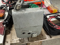 Partij automaterialen - afbeelding 4 van  10