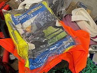 Partij automaterialen - afbeelding 9 van  10