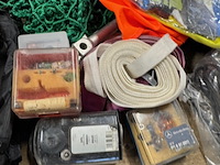 Partij automaterialen - afbeelding 10 van  10