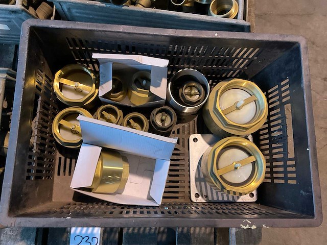 Partij automatische ontluchters, 1 1/2”, 1 1/4” - afbeelding 5 van  5