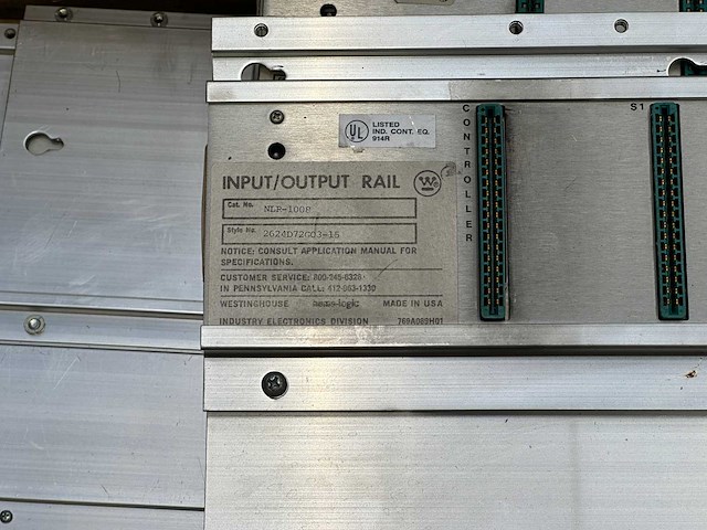 Partij automatisering + diverse besturingsmodules + robot adopter applied robotics - afbeelding 6 van  11