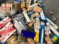 Partij automotive lampen - afbeelding 7 van  10