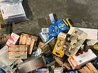 Partij automotive lampen - afbeelding 8 van  10