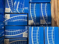 Partij automotive onderdelen - aandrijfassen, lagers en pompen 135kg - afbeelding 6 van  6