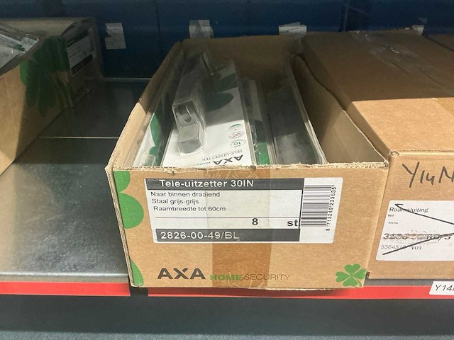 Partij axa veiligheids raam- en deurbeslag - afbeelding 8 van  16