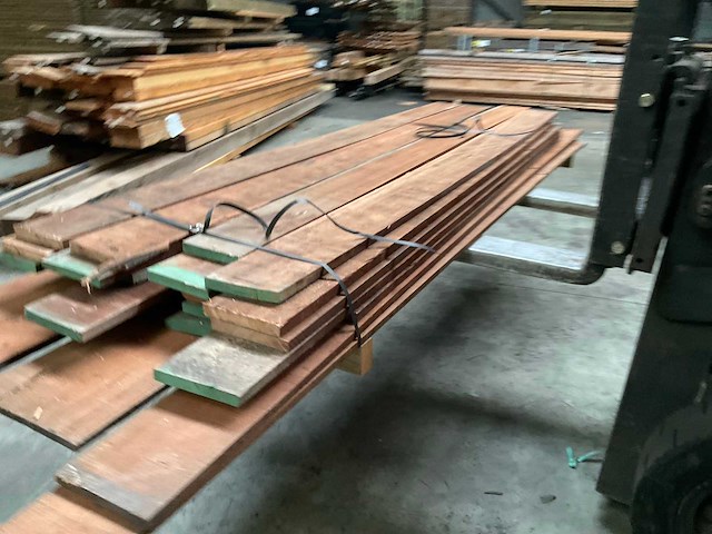 Partij azobé tuinplanken 200-300 cm - afbeelding 7 van  8