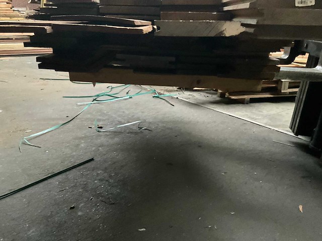 Partij azobé tuinplanken - afbeelding 3 van  12