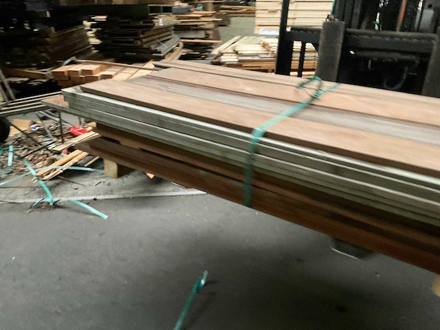 Partij azobé tuinplanken - afbeelding 6 van  12