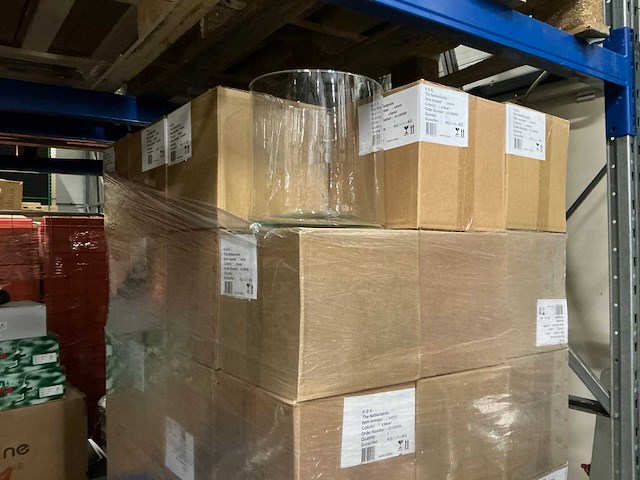 Partij b-living vazen h25,5xd24/26cm (96x) - afbeelding 1 van  7