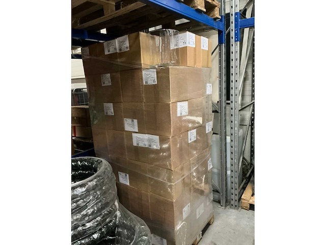 Partij b-living vazen h25,5xd24/26cm (96x) - afbeelding 5 van  7