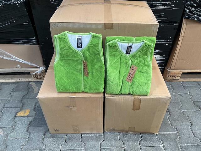 Partij baby slaapzakken groen (72x) - afbeelding 1 van  3