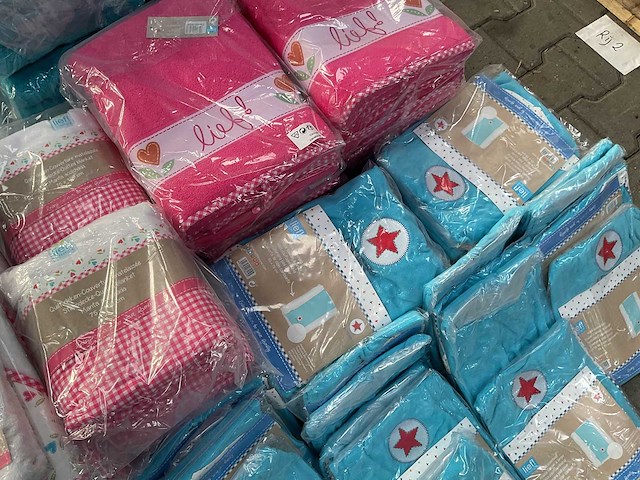 Partij baby textiel (154x) - afbeelding 9 van  9