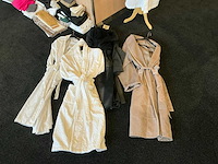 Partij badjassen en handdoeken - afbeelding 2 van  9