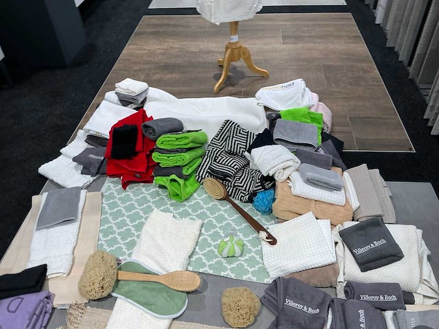 Partij badjassen en handdoeken - afbeelding 5 van  6