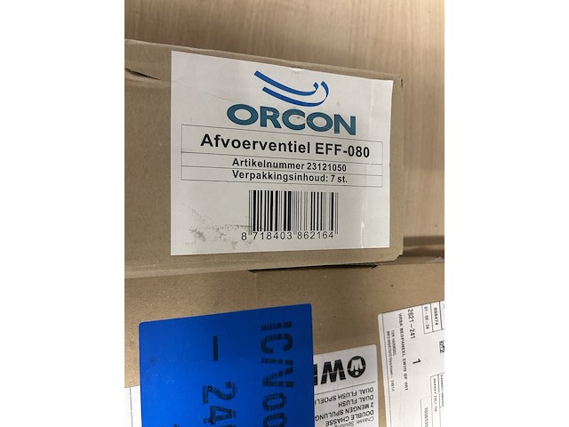 Partij badkamer- en toilet accessoires, w.o. brondby, orcon, geberit - afbeelding 3 van  5