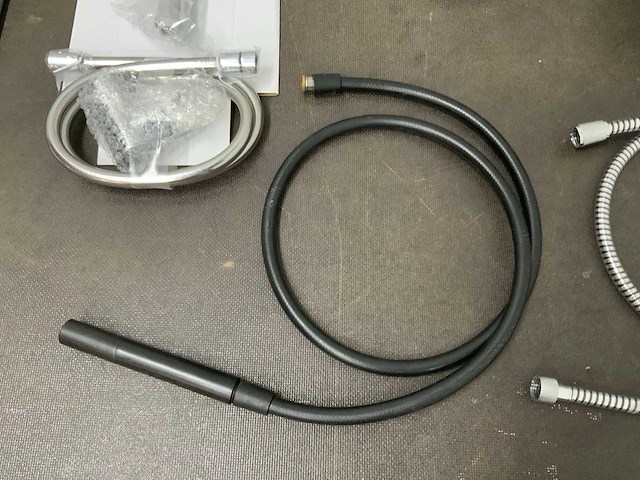 Partij badkamer accessoires - afbeelding 14 van  15