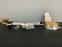 Partij badkamer accessoires - afbeelding 2 van  6