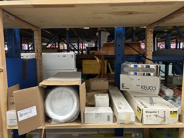 Partij badkameraccessoires w.o. viega, keuco - afbeelding 1 van  7