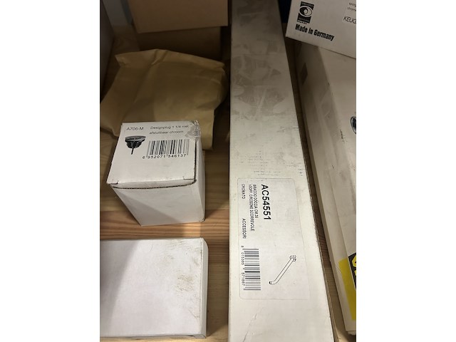 Partij badkameraccessoires w.o. viega, keuco - afbeelding 5 van  7