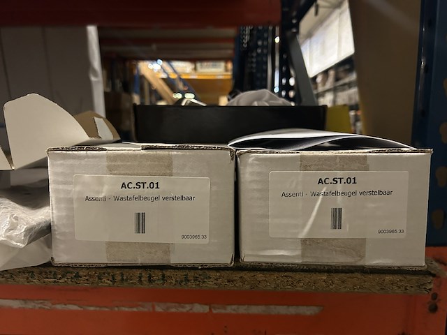 Partij badkamer/sanitair accessoires en toebehoren w.o. assenti - afbeelding 6 van  6