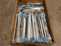 Partij badpoten sets - afbeelding 1 van  3