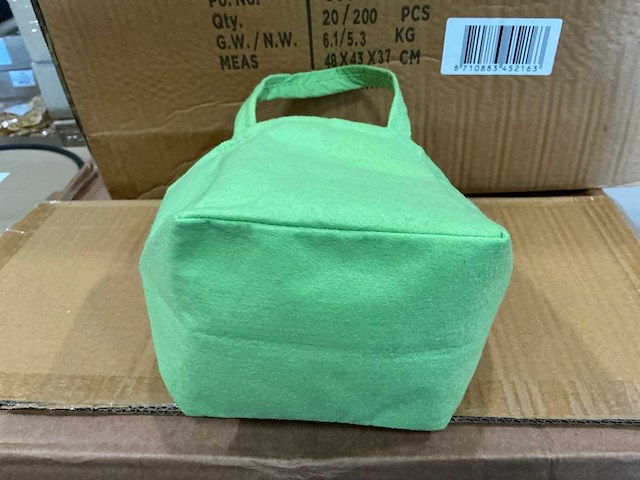 Partij bag pastel felt 12,5x11,5xh14,5cm green (1400x) - afbeelding 6 van  7