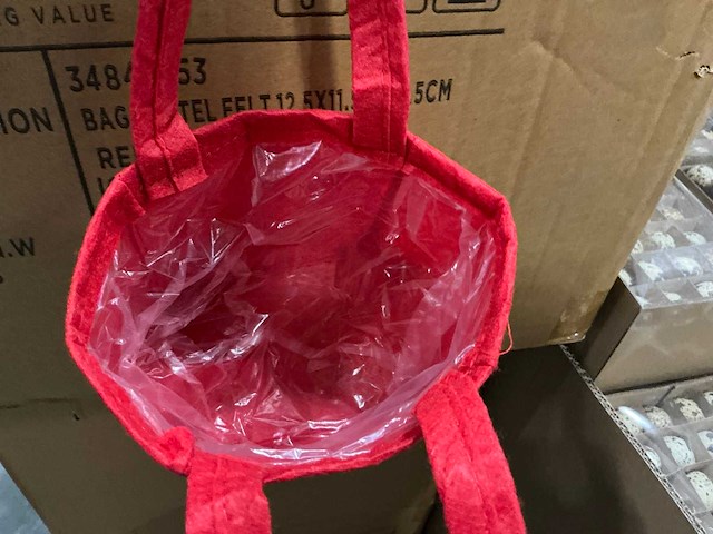 Partij bag pastel felt red (600x) - afbeelding 4 van  5
