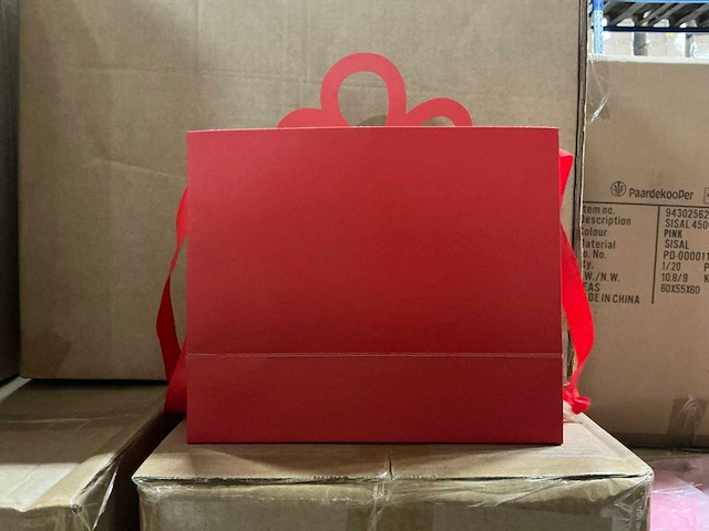 Partij bag present red 24x11x28cm (4600x) - afbeelding 3 van  6