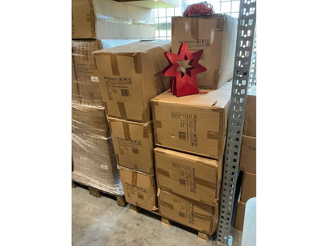 Partij bag single star cardboard 12x15xh15cm red (2500x) - afbeelding 3 van  4