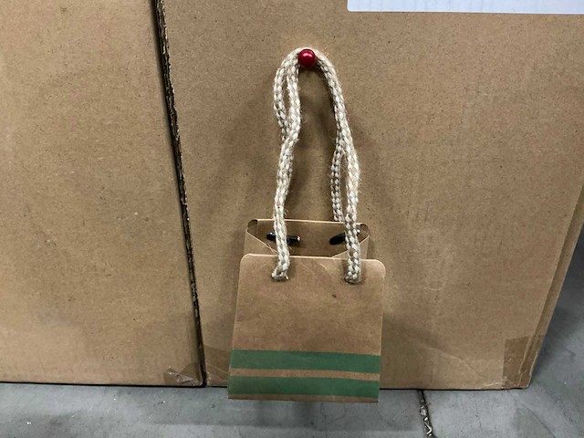 Partij bag sporty carton 9,5x8,5xh9,5cm light green (1600x) - afbeelding 1 van  6