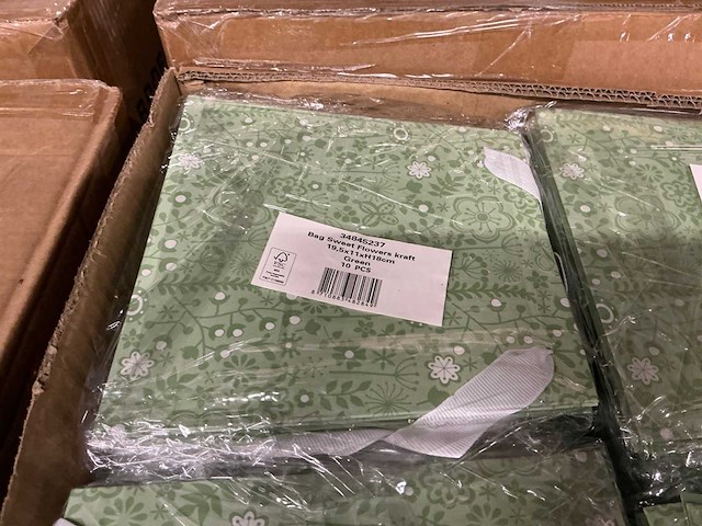 Partij bag sweet flowers kraft 19,5x11xh18cm green (3600x) - afbeelding 1 van  1