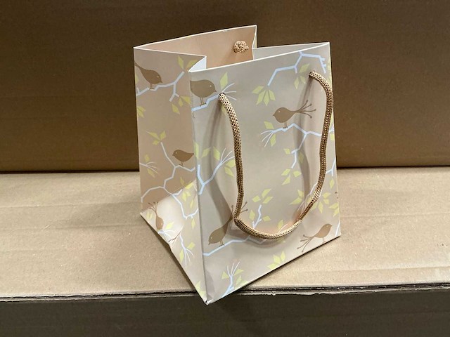 Partij bags birdie creme 12/12x15/15x18cm (1680x) - afbeelding 1 van  6