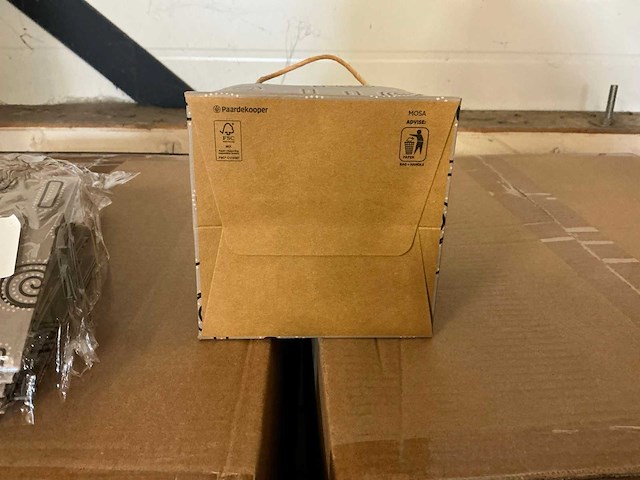 Partij bags mosa cardboard 13x13xh13cm beige (2650x) - afbeelding 3 van  6